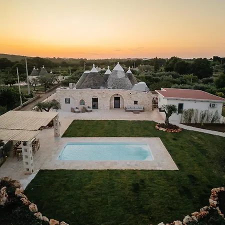 Trulli Boutique & Affittacamere Santa Lucia (Brindisi)