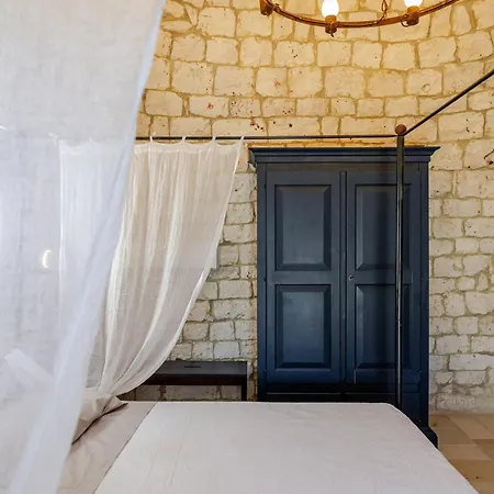 Trulli Boutique & Gasthof Santa Lucia (Brindisi)