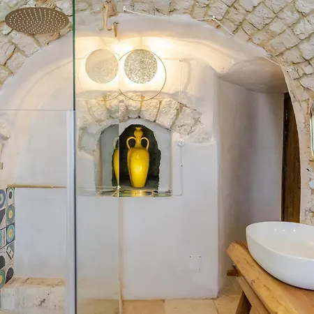 Trulli Boutique & 4*