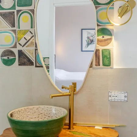 Trulli Boutique & Affittacamere 4*